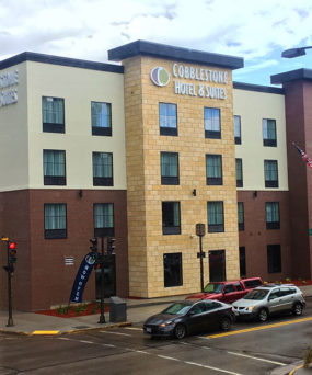 Cobblestone Hotel & Suites