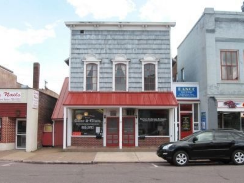 Oldest Commercial Building in the City of Chippewa Falls 37 GO