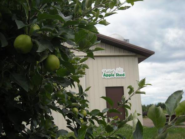 Niblett s Apple Shed GO Chippewa County Wisconsin