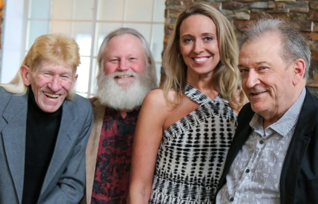 Live Music by the Bear Creek Band at Autumn Harvest Winery » GO