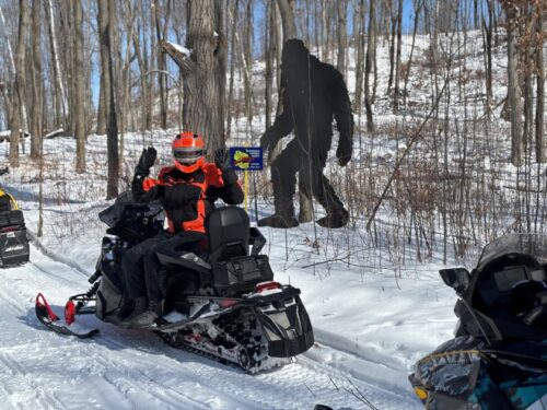 snowmobile chippewa county trails snowmobiling winter snow