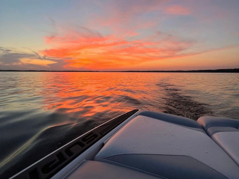 Rent a Pontoon/Boat on Lake and Lake Wissota » GO Chippewa