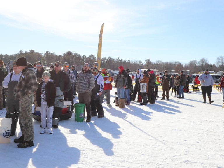 Jig's Up Ice Fishing Contest Know Before You GO » GO Chippewa County