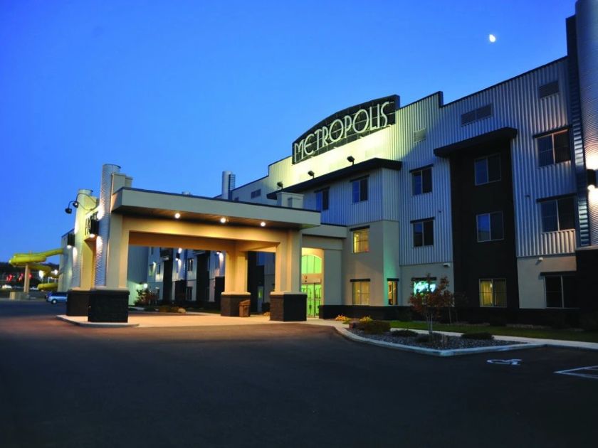 metropolis exterior building